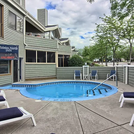 Pointes North Inn-2