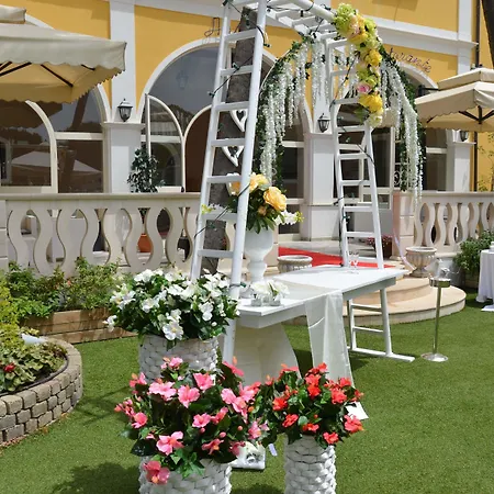 Mediterraneo Palace Hotel-3