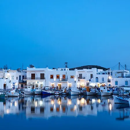 Mr And Mrs White Paros-3