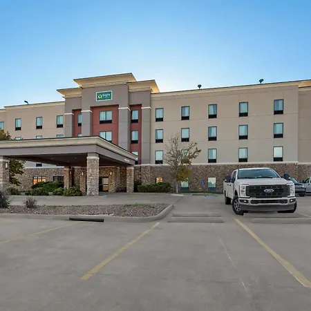 Quality Inn - Pratt-3