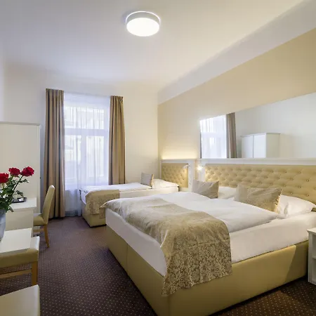 Hotel Taurus-2