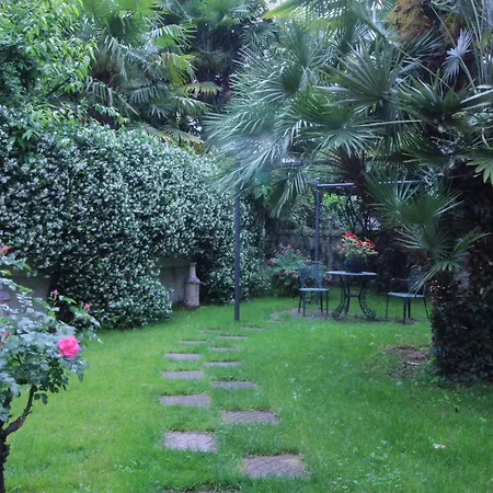 Hotel Charly-2