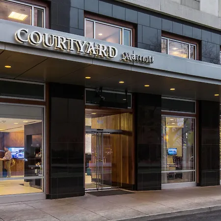 Courtyard By Marriott Portland City Center-3