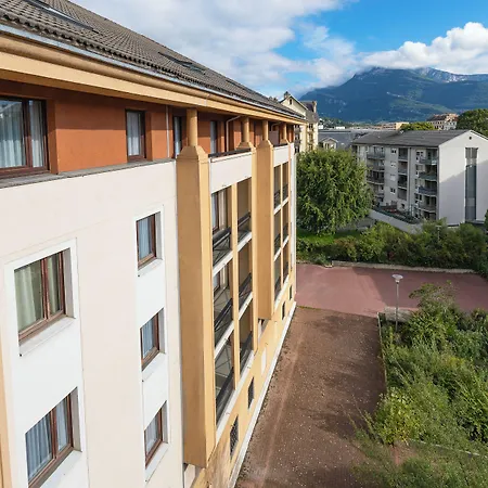 Kyriad Chambéry Centre - Hôtel et Résidence-3