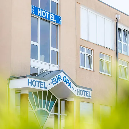 Europa Hotel Garni Free Parking-3