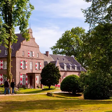 Schloss Hertefeld & Hertefeldhof-2