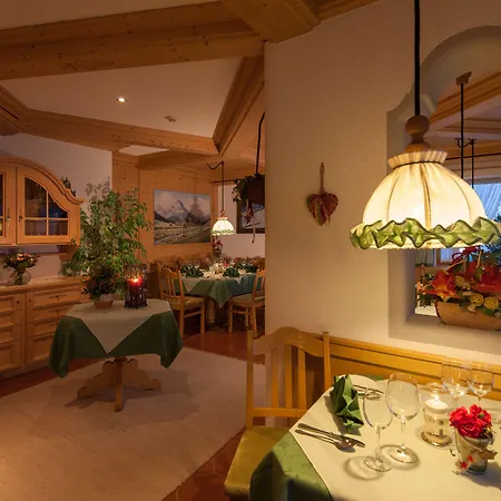 Hotel Omesberg-2