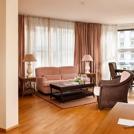 Clipper Boardinghouse - Hamburg-Michel-3