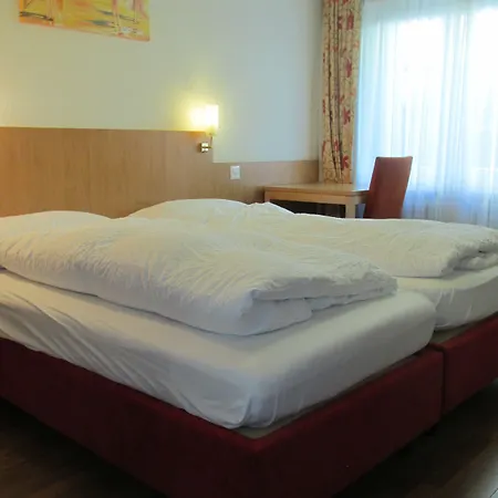 Patricia Self-Check-In Apartments & Spa Access At Alpen Resort-3