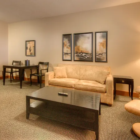 Podollan Inn & Spa - Grande Prairie-2