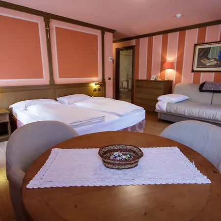 Hotel Compagnoni-2