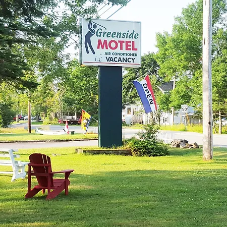 Greenside Motel-3