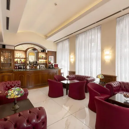 Lancaster Hotel-2