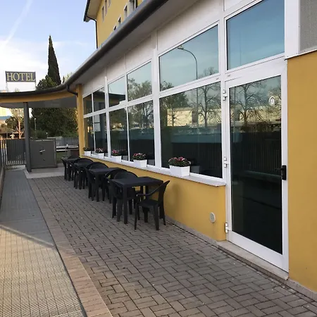 Hotel Alveri-3