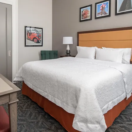 Hampton Inn Petaluma, Ca-3