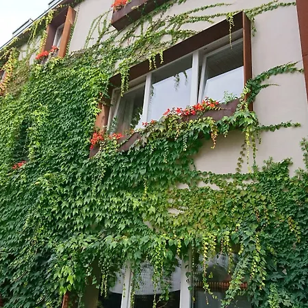 Familienhotel Weimar mit Ferienwohnungen-2