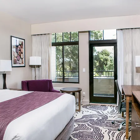 Hotel Siri Downtown - Paso Robles-2