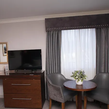 Golden Lion Hotel-3