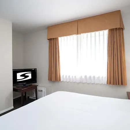 Sandman Hotel & Suites Williams Lake-3