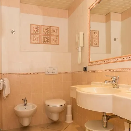 Hotiday Room Collection - Stresa-3