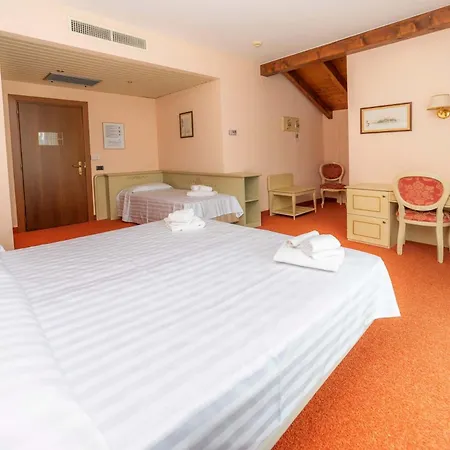 Hotiday Room Collection - Stresa-2
