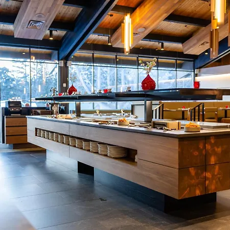 Banff Park Lodge-2