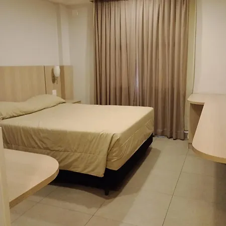 Hotel Lugus-2
