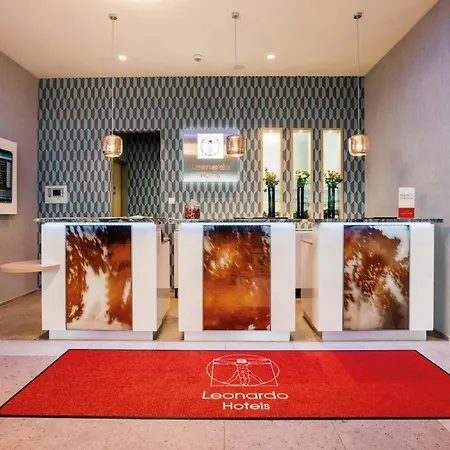 Leonardo Hotel Zurich Airport-3