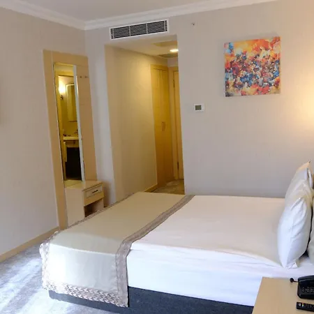 Midas Hotel-3