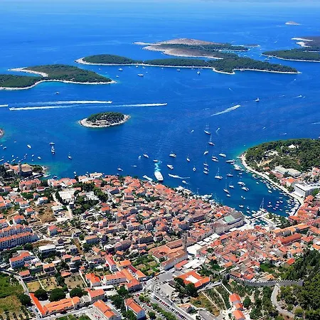 Delfin Hvar Hotel-2
