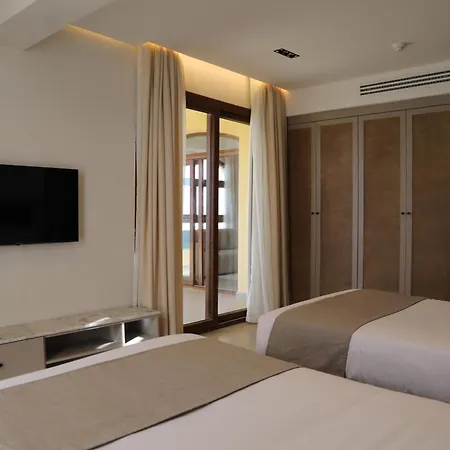 Sunny Days Palma De Mirette Resort & Spa-3
