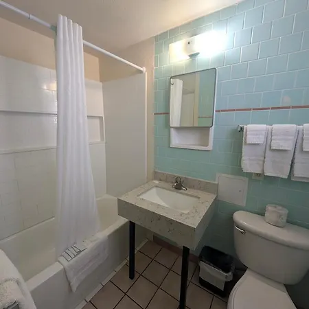 Economy Inn Safford-3