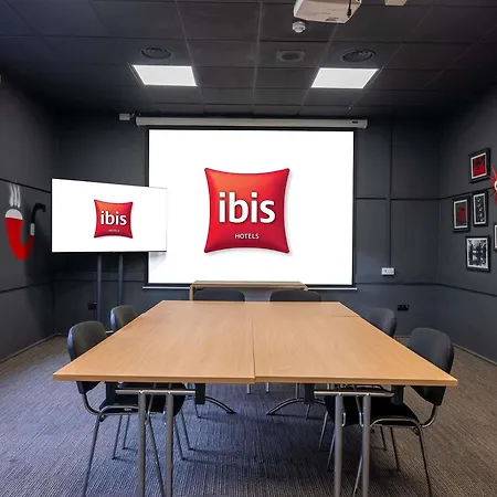 Ibis Portsmouth-2