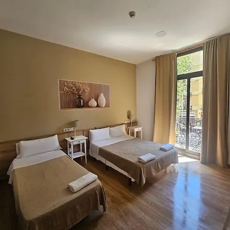 Hostal Delfos-3