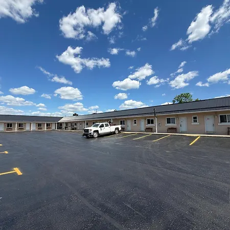 Perth Plaza Inn & Suites-2