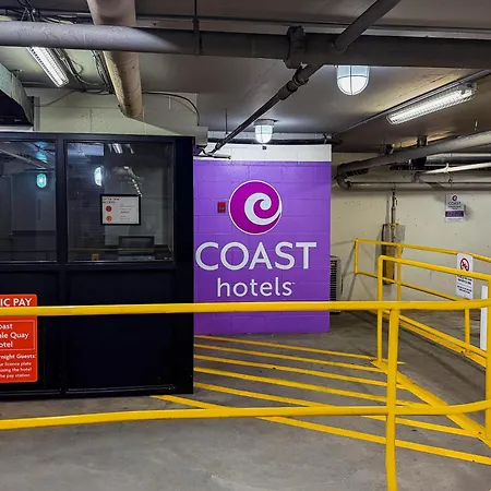 Coast Lonsdale Quay Hotel-3