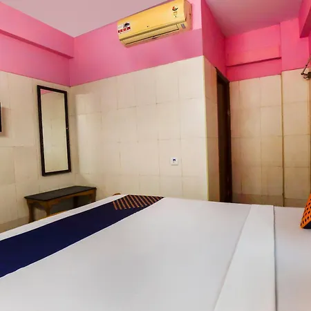 Spot On Grand Residency Near Marina Beach-2