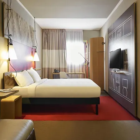 Ibis Jerusalem City Center - An Accorhotels Brand-3