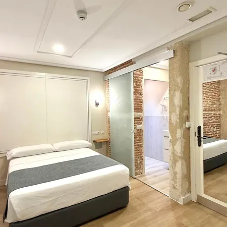 Hostal Madrid-2