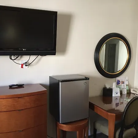 Americas Best Value Inn & Suites - Soma-2