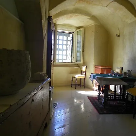 Locus Amoenus-2