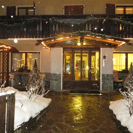 Hotel Piccolo Mondo-2