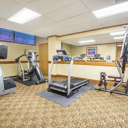 Ramada By Wyndham Denver Downtown-2