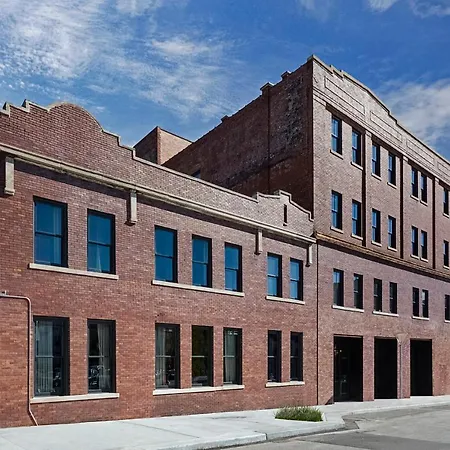 Crossroads Hotel-2