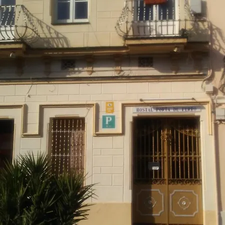 Hostal Porta De Ferro-3