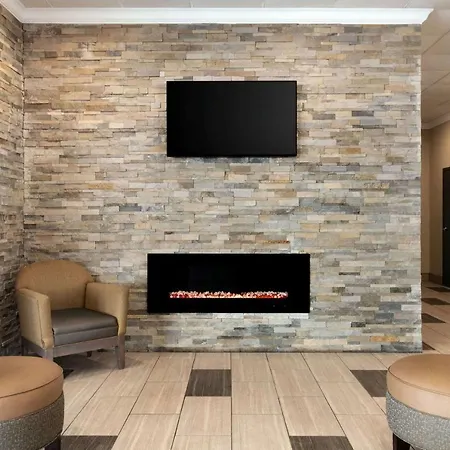 Baymont By Wyndham Florence Cincinnati-3