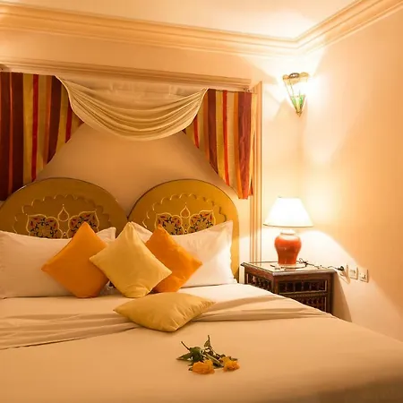 Riad Amina-2