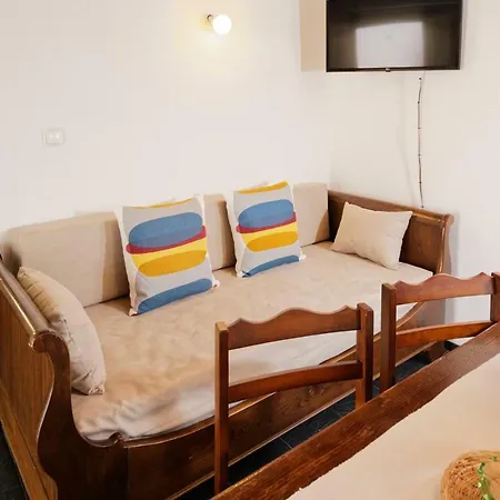 Antiga "Casa Do Porco"-3