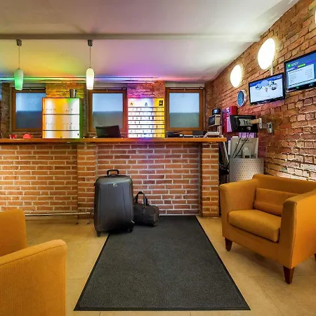 ibis Styles Berlin City Ost-3