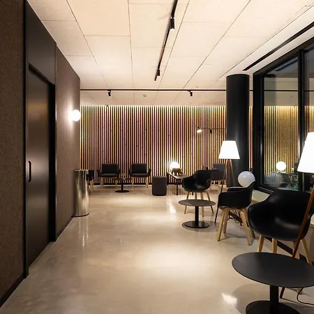 Hotel Raval House-3